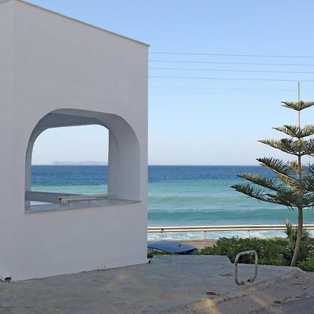 Βlue Comfort Apts-Sitia Apartment Exterior photo
